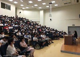bw必威西汉姆联举办“营养在临床医学中的应用”学术讲座