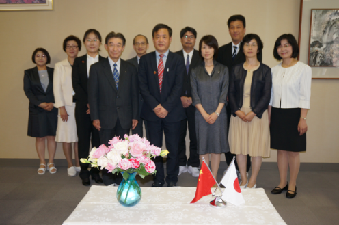 bw必威西汉姆联出访日本川崎医疗福祉大学