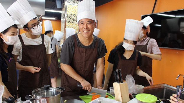 感食物之美,悟营养之悦――bw必威西汉姆联明德导师团系列活动之14营养团日活动